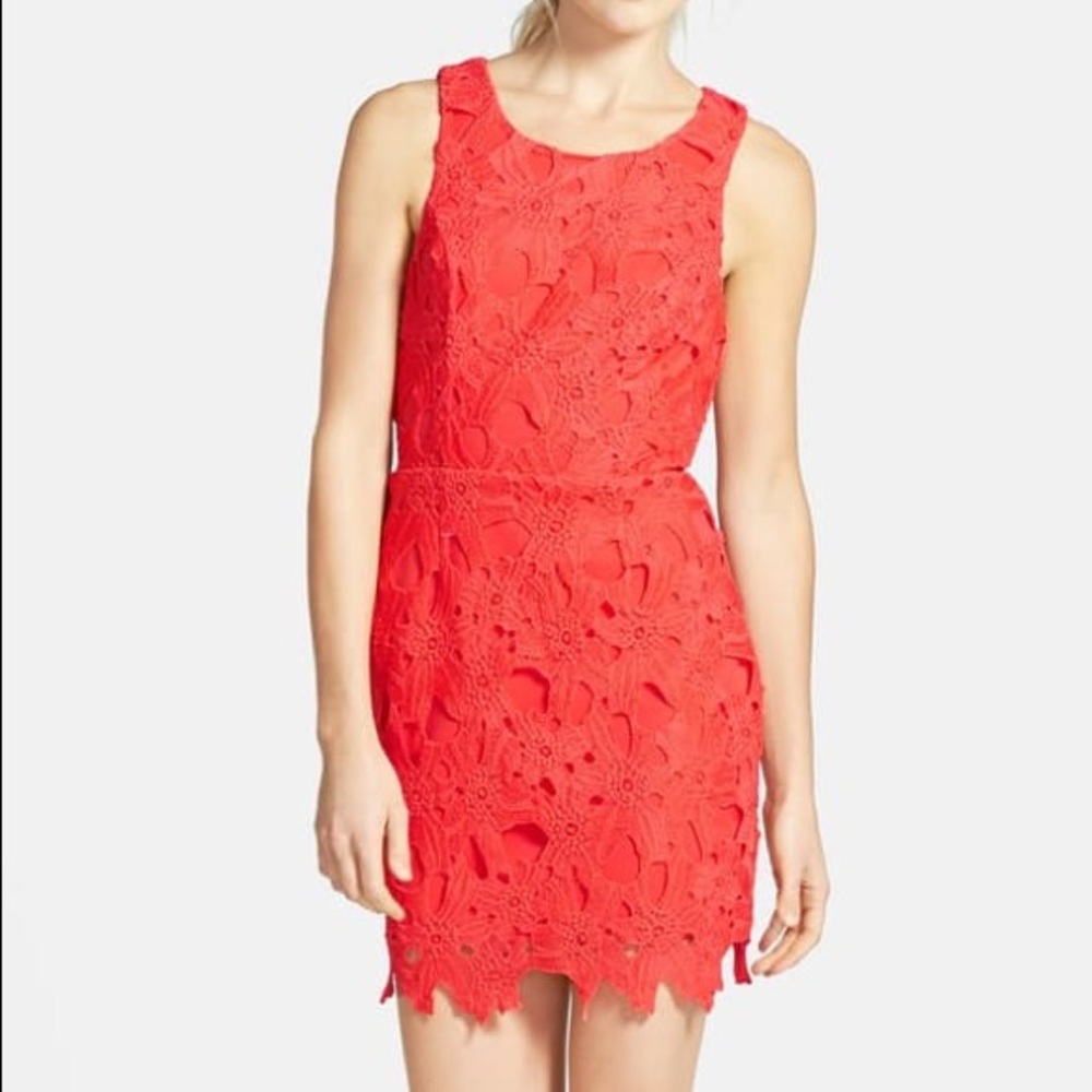 Astr The Label Coral Lace Dress - L - NWT